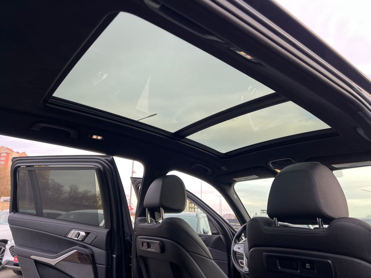 2019 BMW X7 4.0i — Miniatură 18