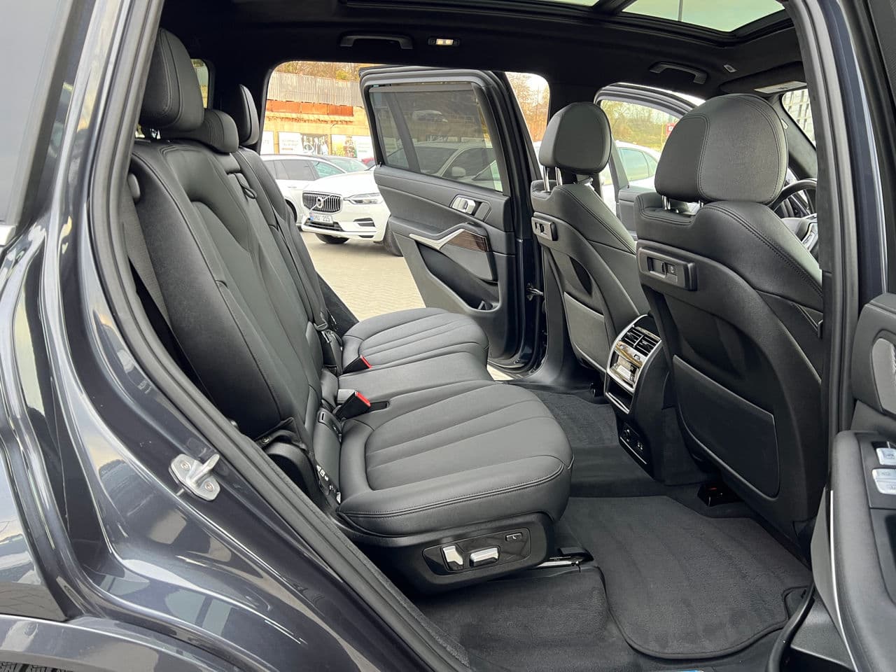 2019 BMW X7 4.0i — Miniatură 17