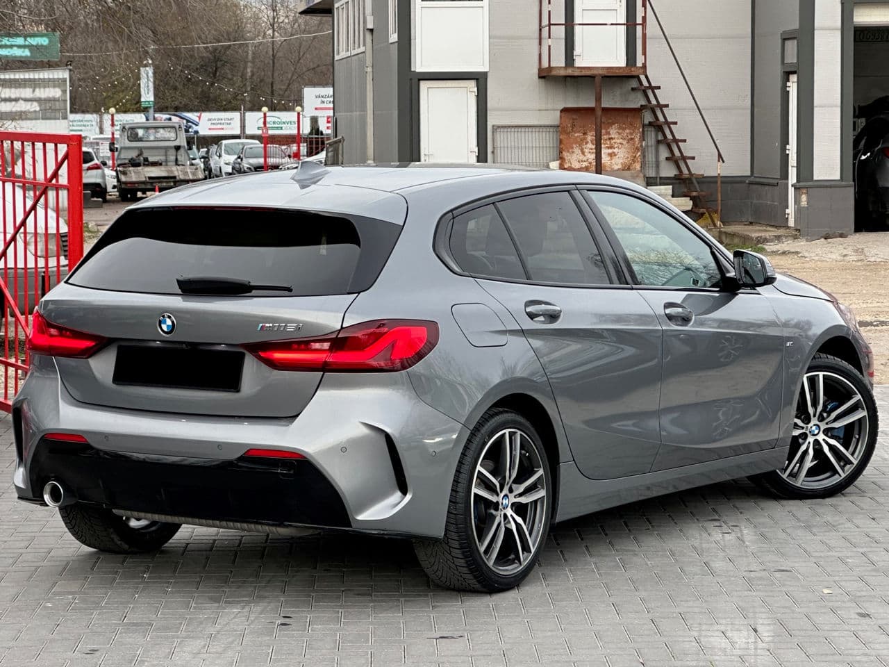 2022 BMW 118 — Miniatură 2