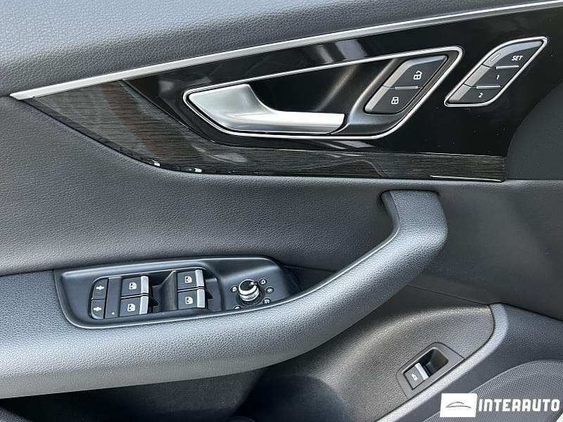 Audi Q7 2017 — Миниатюра 14