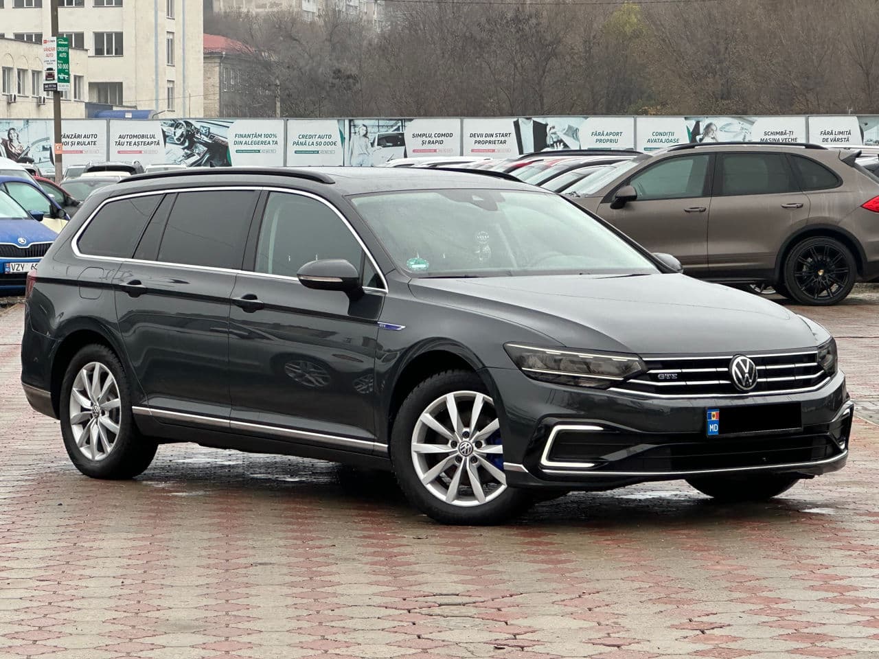 2021 Volkswagen Passat GTE — Miniatură 4