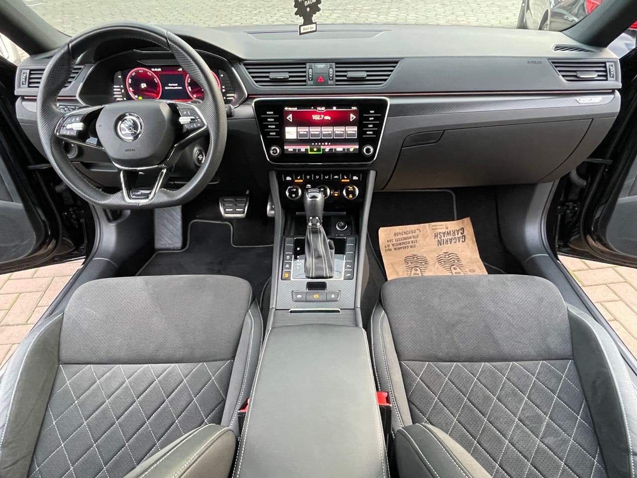 2023 Skoda Superb — Miniatură 8