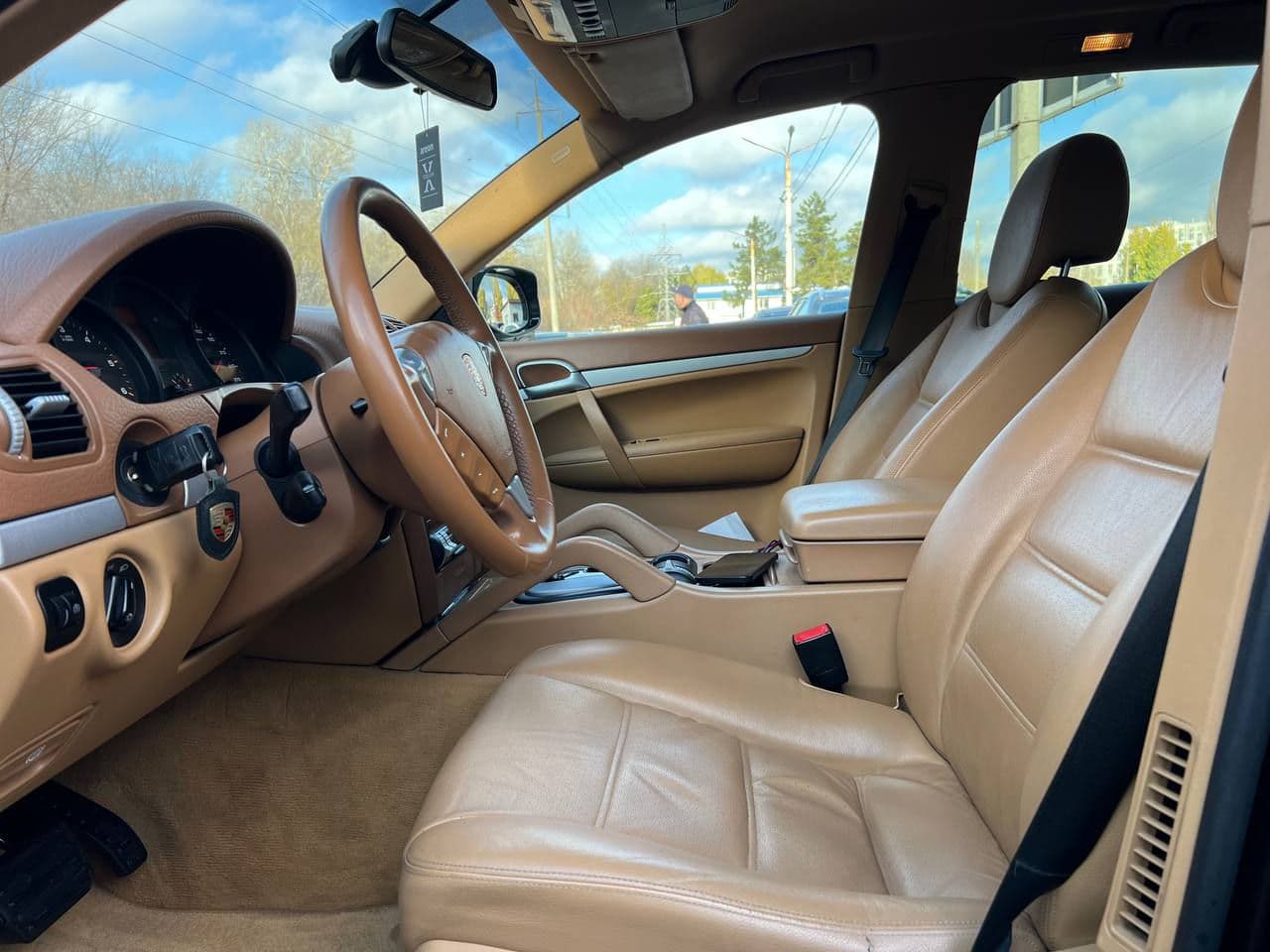 2009 Porsche Cayenne — Miniatură 5