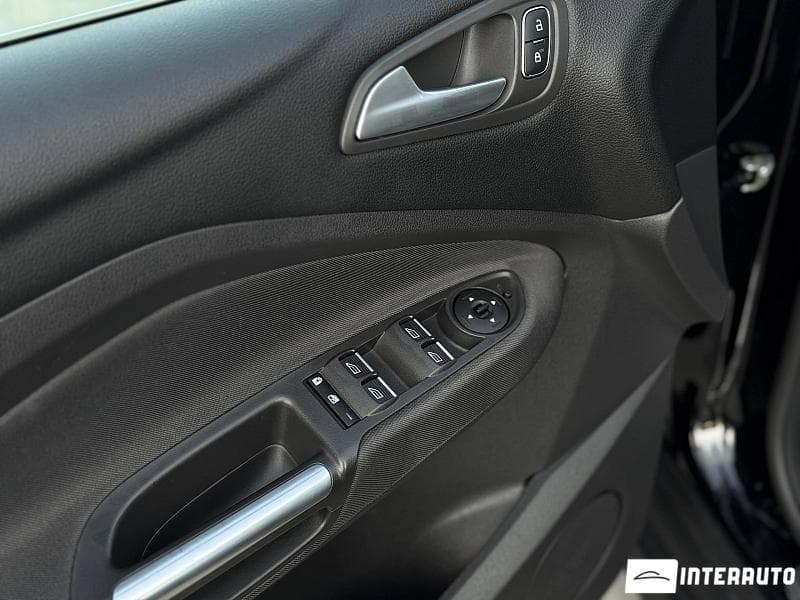2018 Ford Grand C-MAX — Miniatură 17