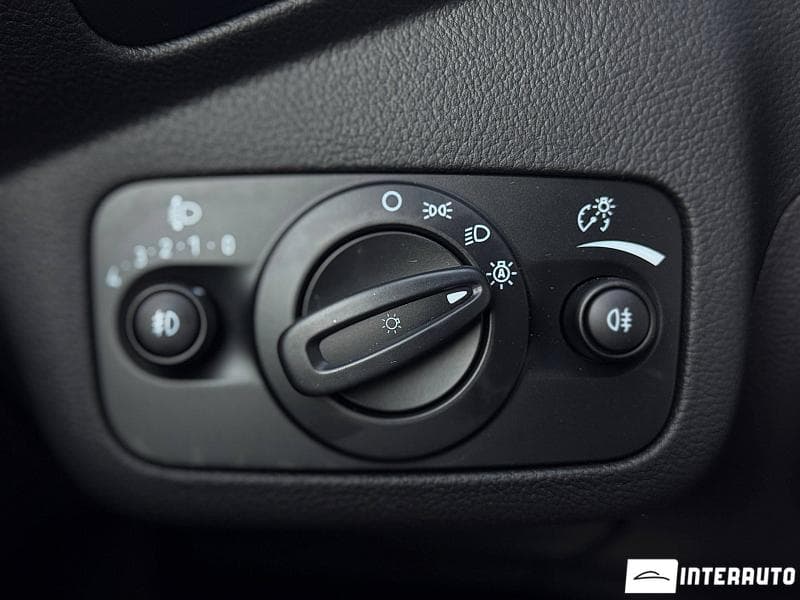 2018 Ford Grand C-MAX — Miniatură 19