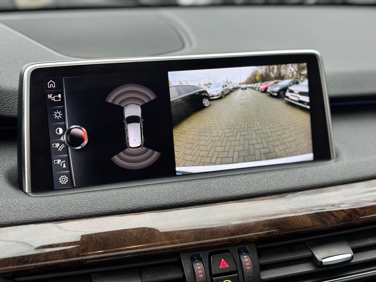 2017 BMW X5 4.0e — Miniatură 14