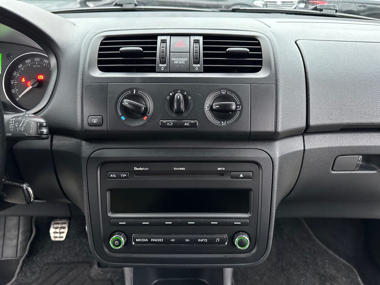 Skoda Fabia 2013 — Миниатюра 12