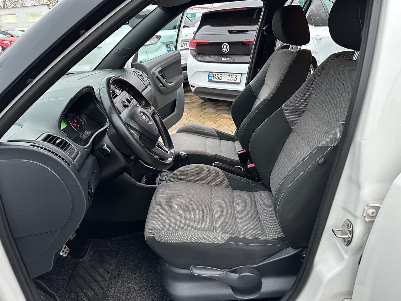 Skoda Fabia 2013 — Миниатюра 5