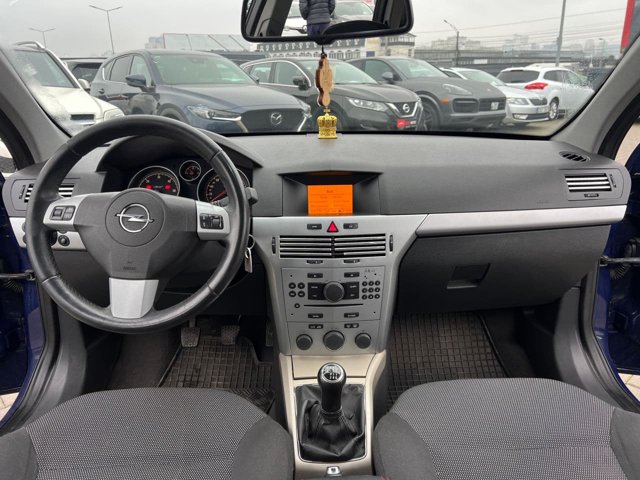 2010 Opel Astra — Miniatură 6