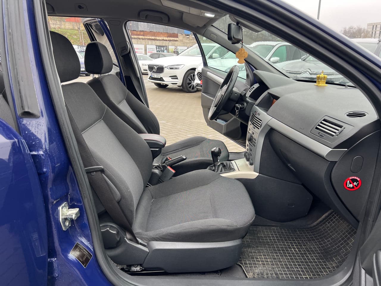 2010 Opel Astra — Miniatură 15