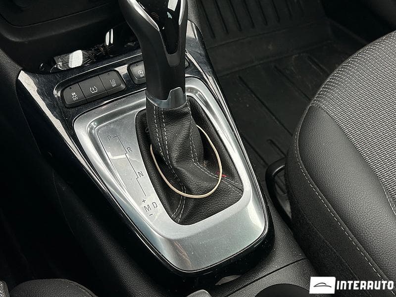 Opel Crossland X 2023 — Миниатюра 15