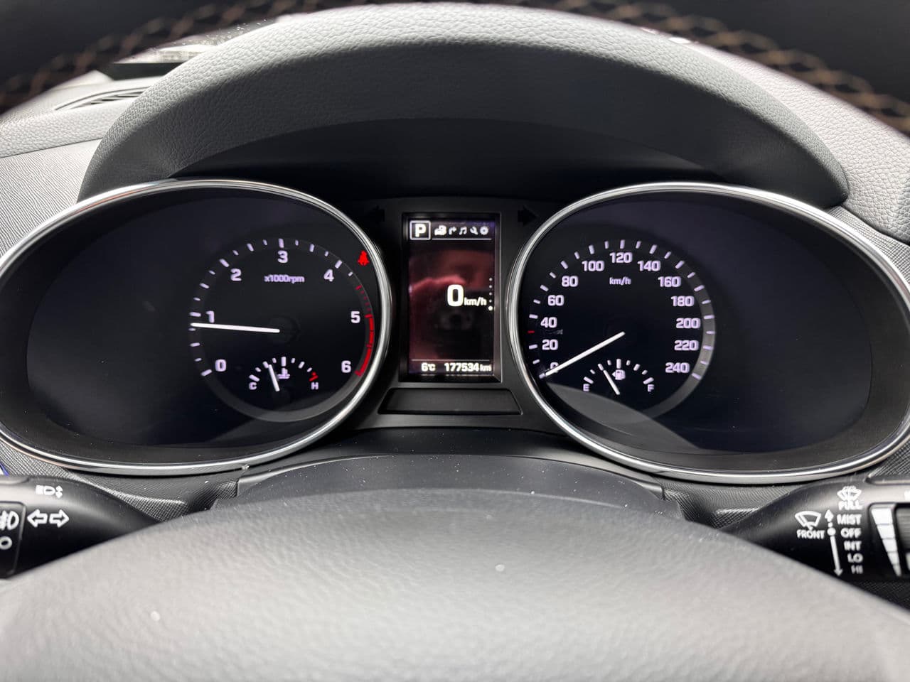 Hyundai Santa Fe 2016 — Миниатюра 10