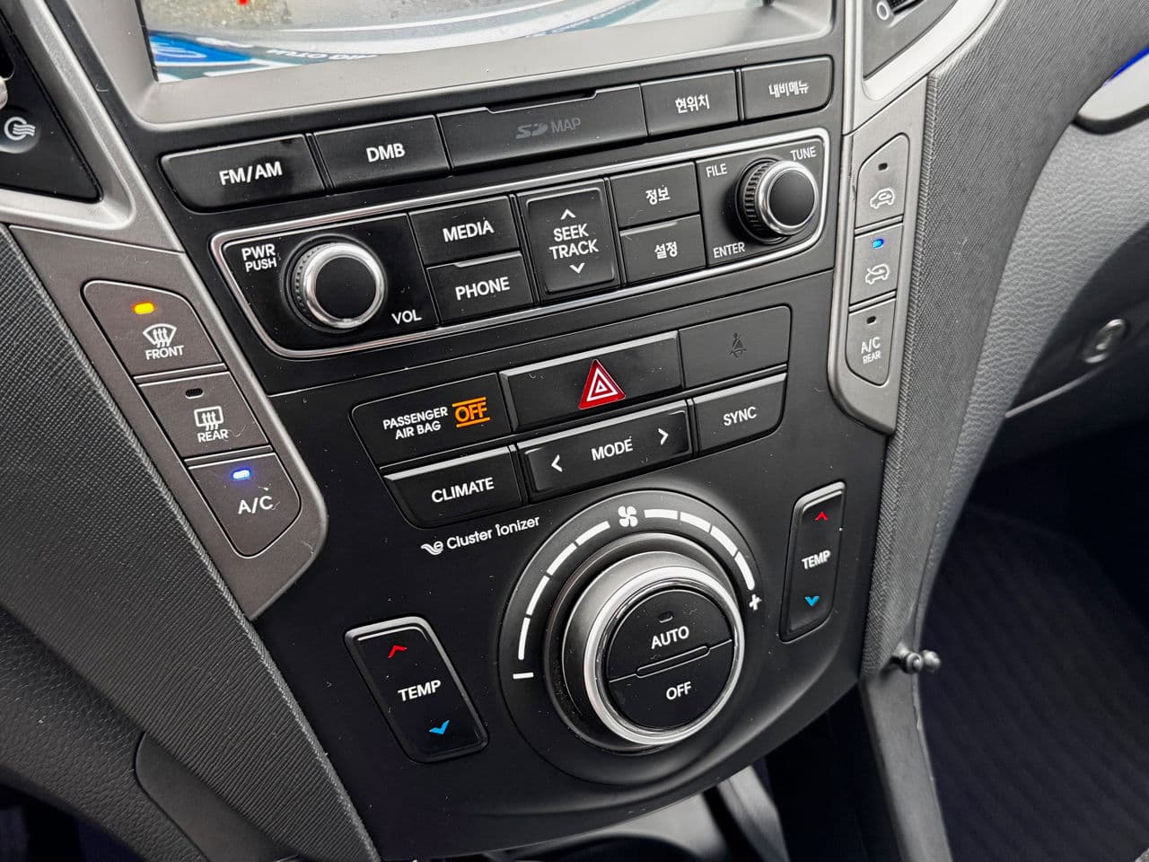 Hyundai Santa Fe 2016 — Миниатюра 12