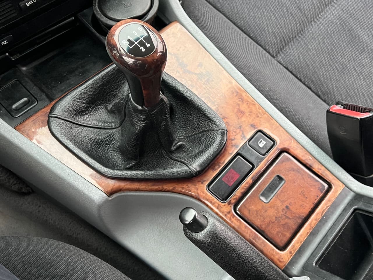 BMW 520 2003 — Миниатюра 11