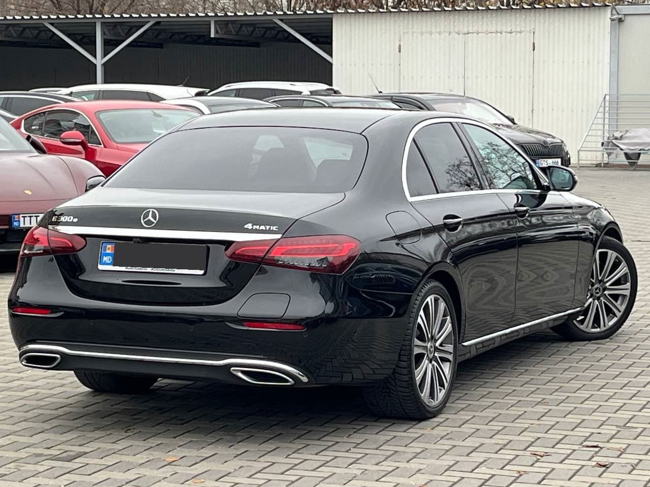 2020 Mercedes E 300e — Miniatură 4