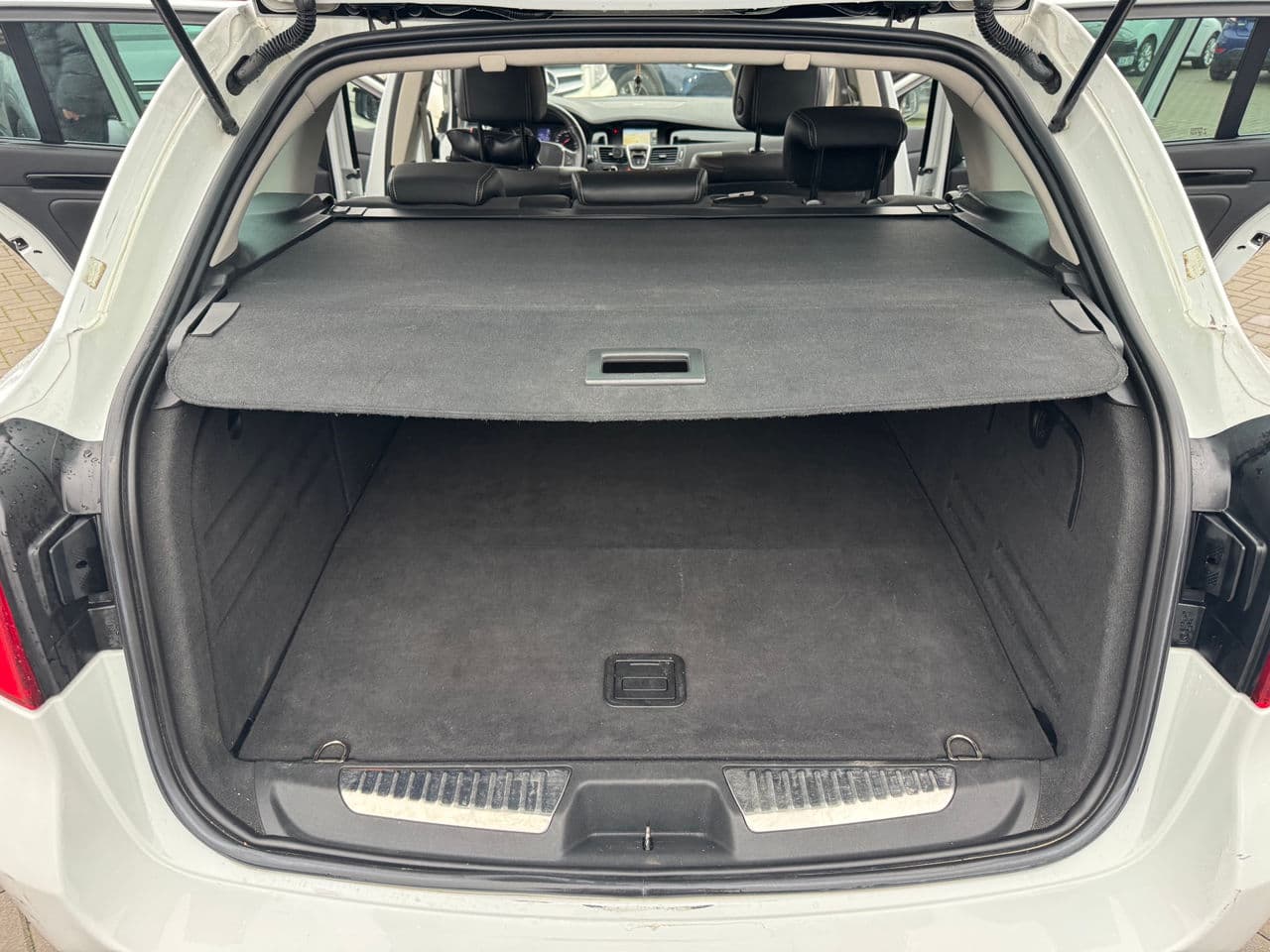 2012 Renault Laguna — Miniatură 21