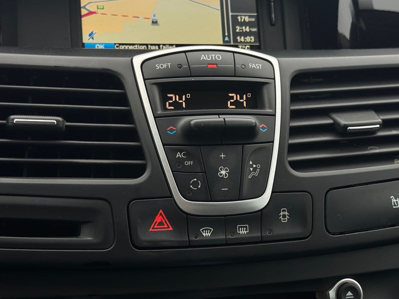 2012 Renault Laguna — Miniatură 11