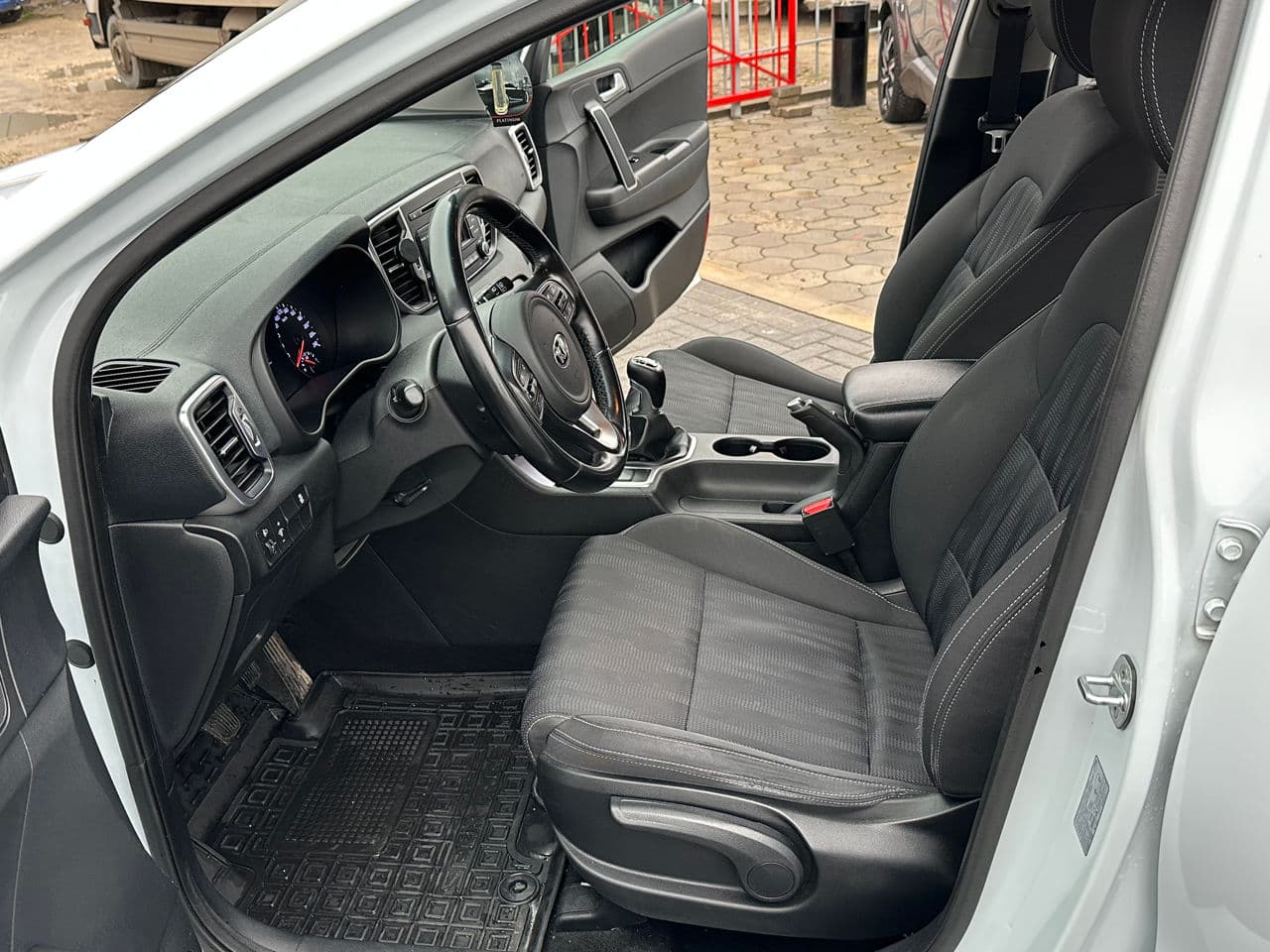 2017 Kia Sportage — Miniatură 6