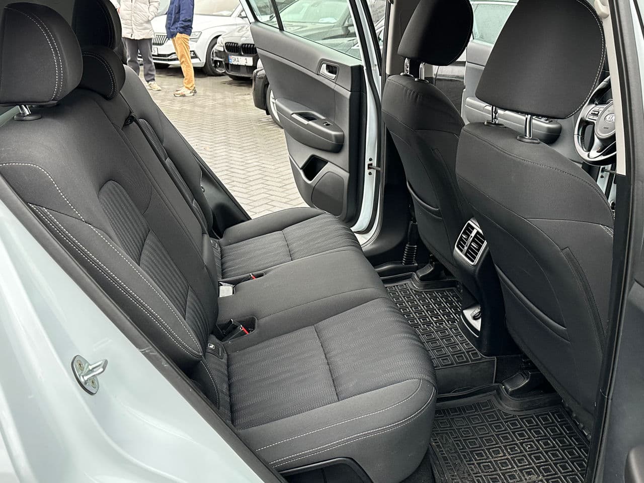 2017 Kia Sportage — Miniatură 11
