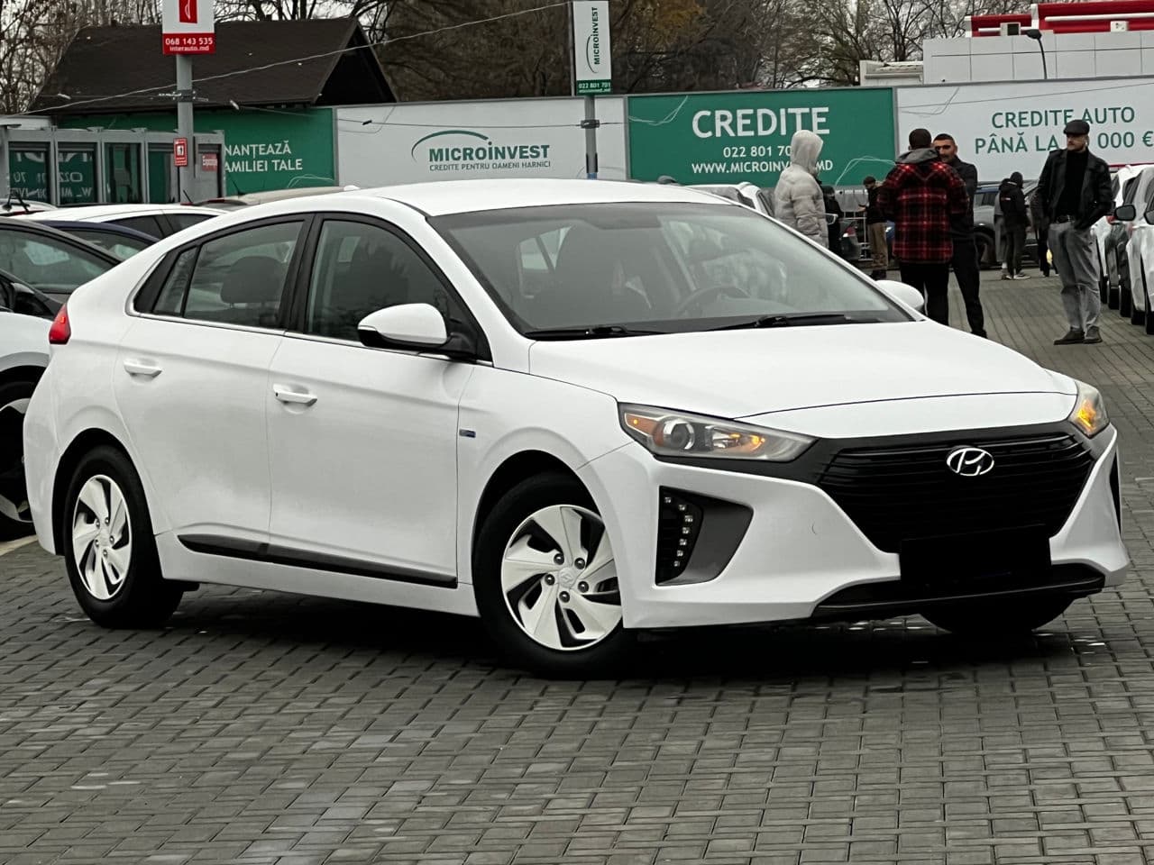 2017 Hyundai Ioniq — Miniatură 4