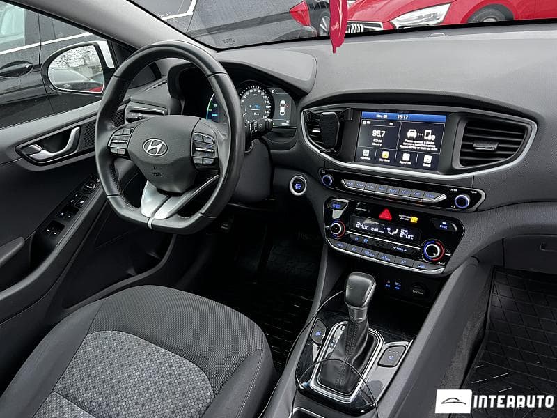 2017 Hyundai Ioniq — Miniatură 16