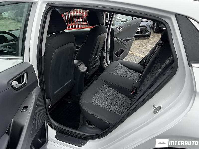 2017 Hyundai Ioniq — Miniatură 18
