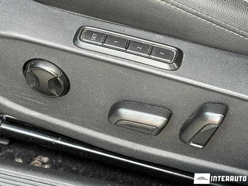 2020 Volkswagen Jetta — Miniatură 22