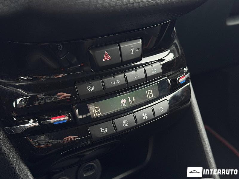 2019 Peugeot 2008 — Miniatură 11