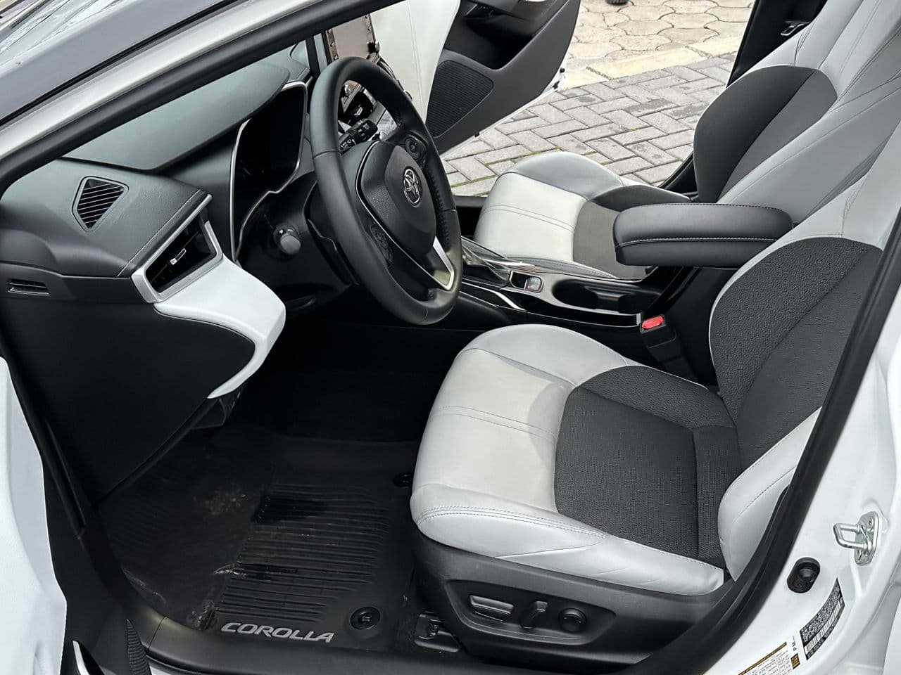 2022 Toyota Corolla — Miniatură 5