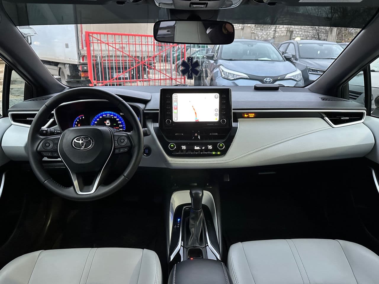 2022 Toyota Corolla — Miniatură 9