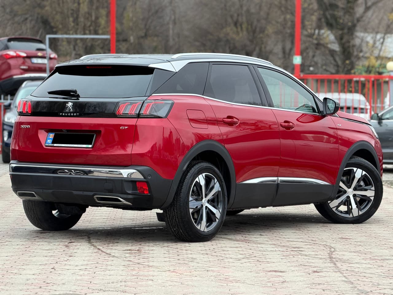 2023 Peugeot 3008 — Miniatură 2