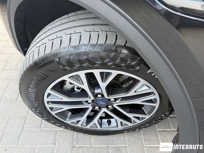 2020 Ford Kuga — Miniatură 16