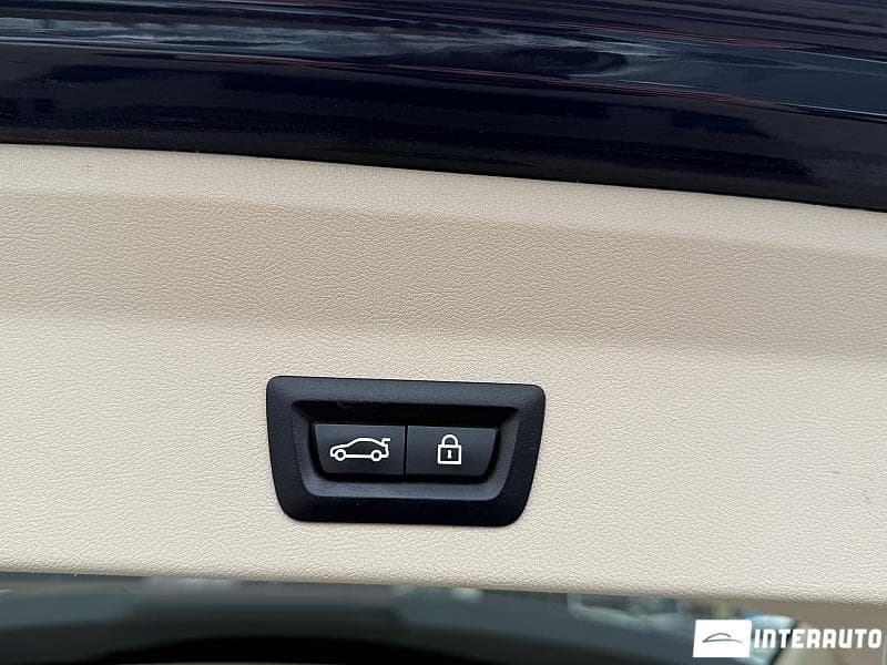 BMW X3 2.0D 2018 — Миниатюра 26