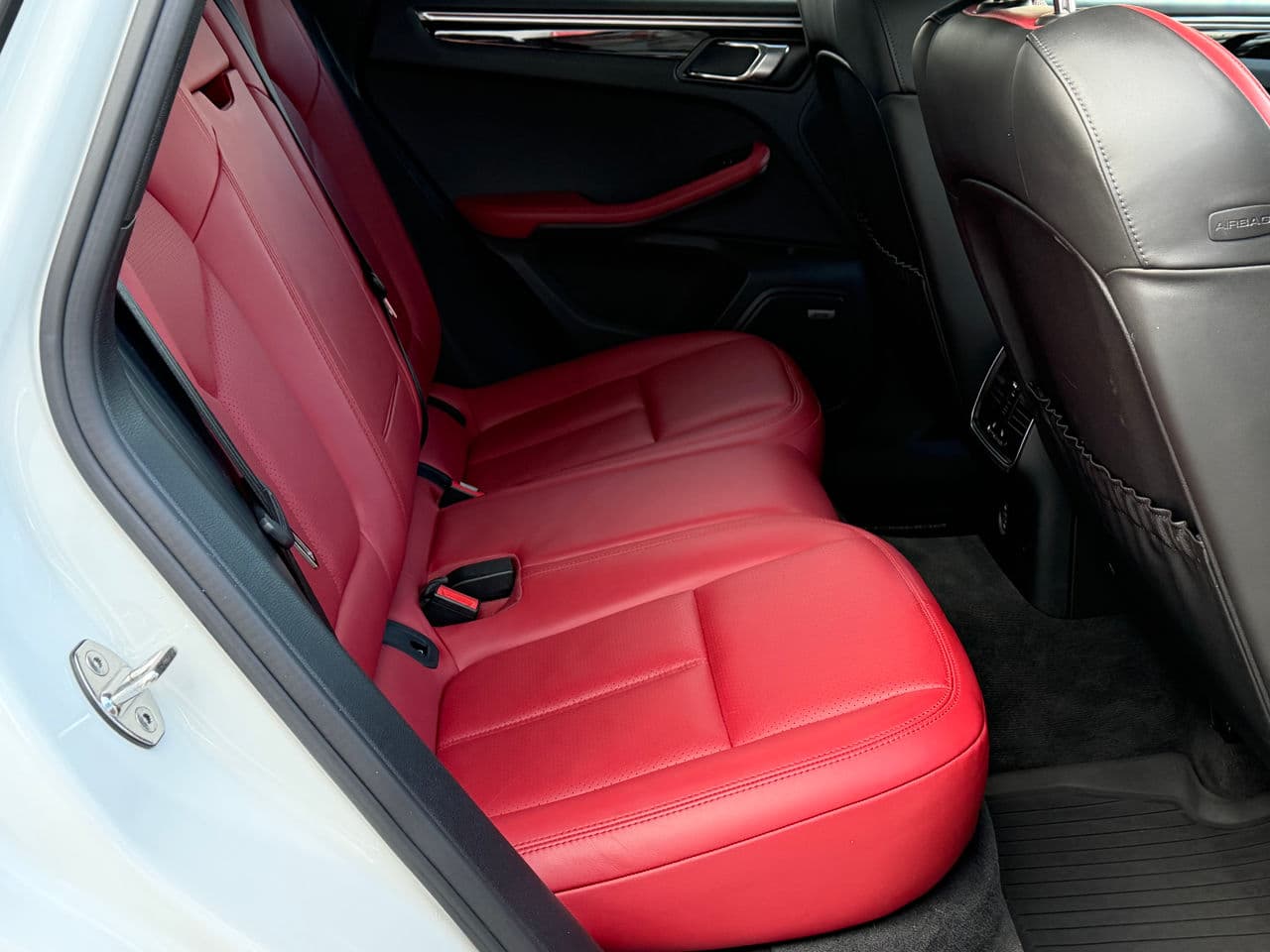 2019 Porsche Macan — Miniatură 21