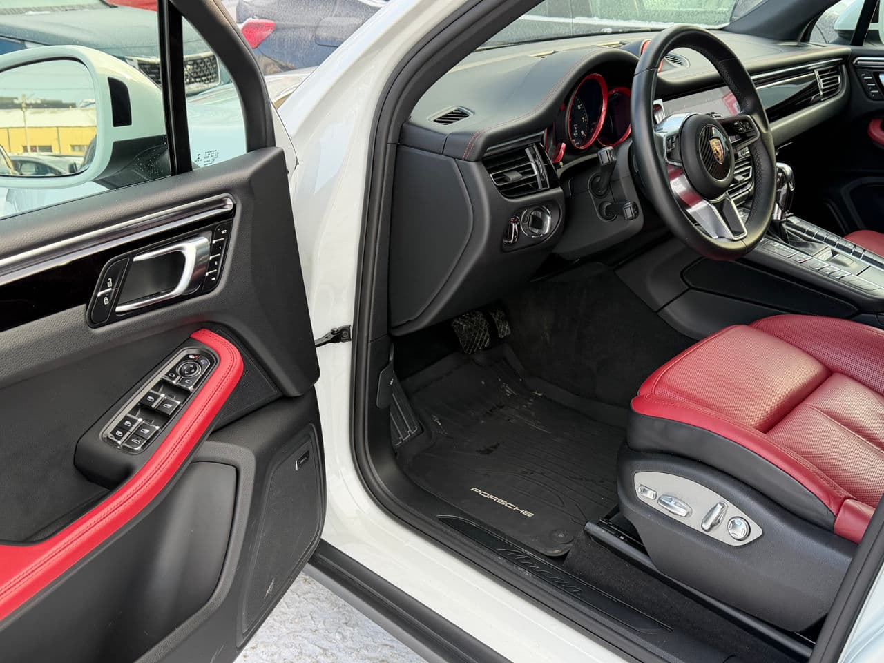2019 Porsche Macan — Miniatură 7
