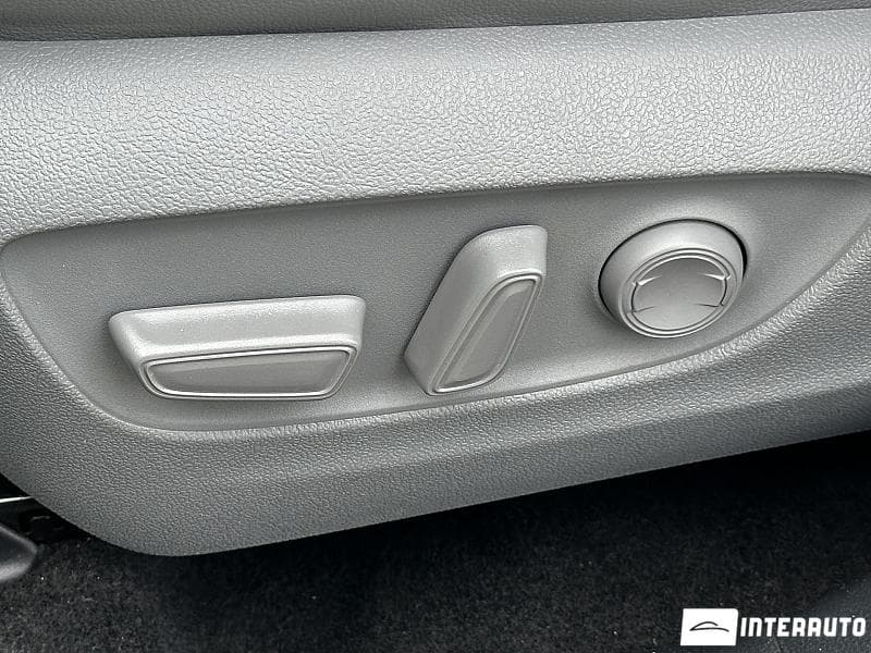 2023 Toyota Highlander — Miniatură 18