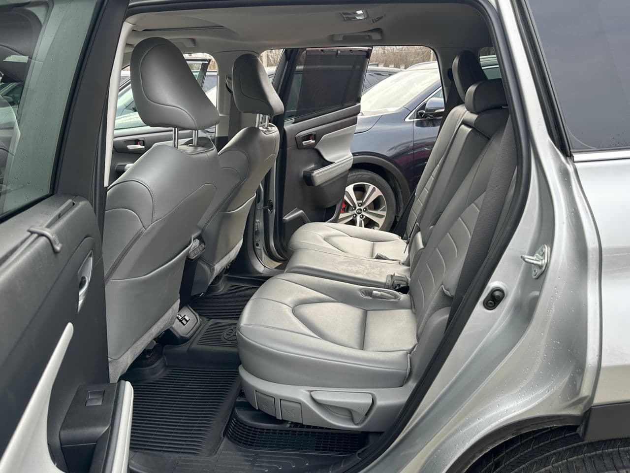 2023 Toyota Highlander — Miniatură 13