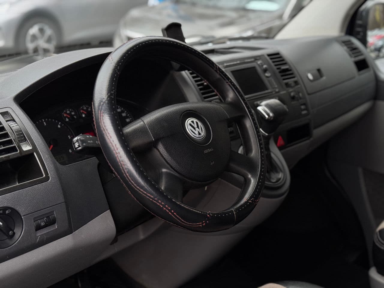 Volkswagen Transporter 2009 — Миниатюра 8