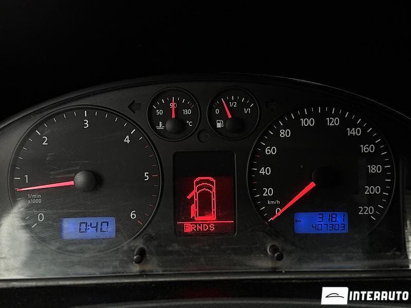 Volkswagen Transporter 2009 — Миниатюра 11