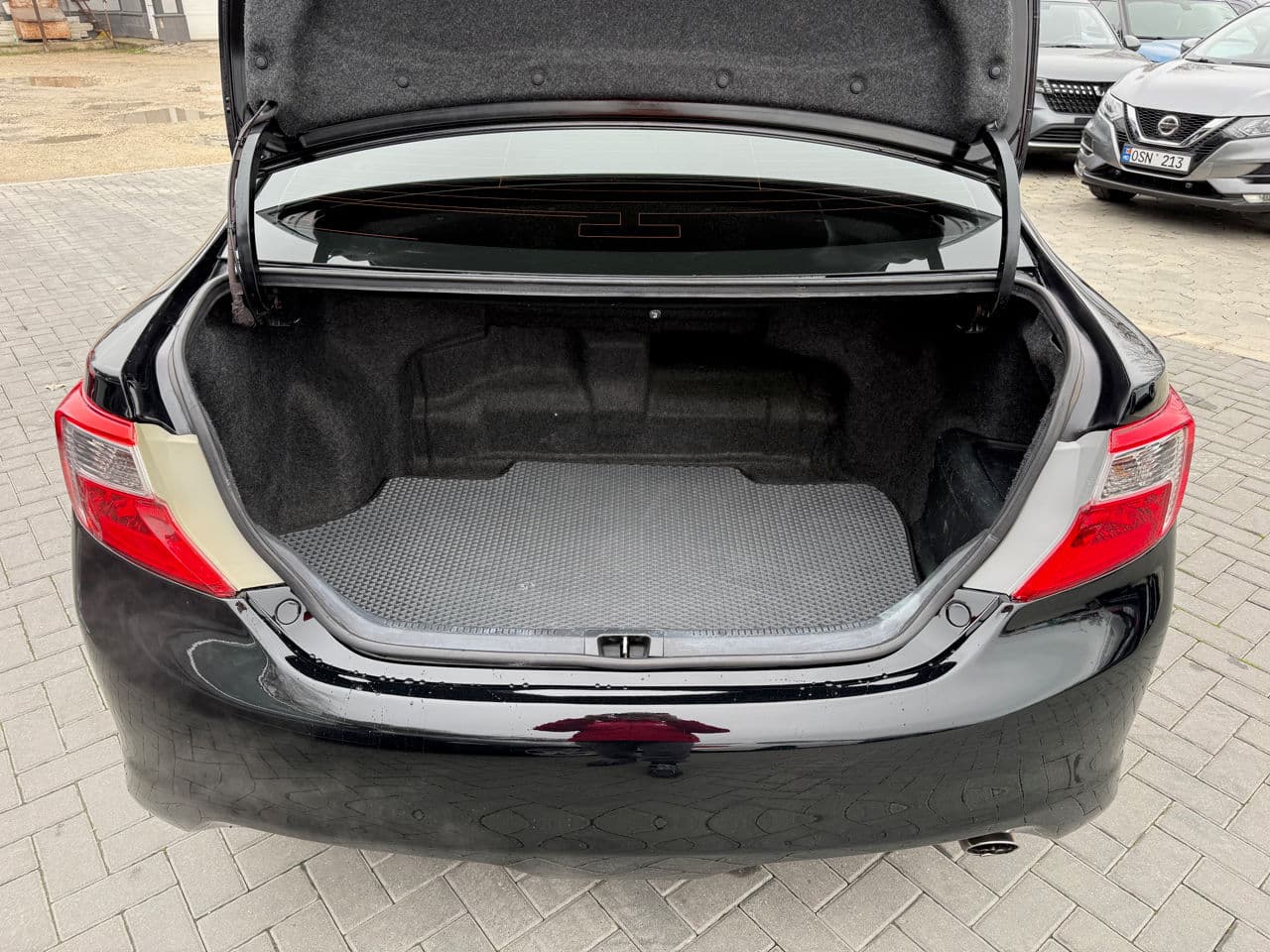 2014 Toyota Camry — Miniatură 15