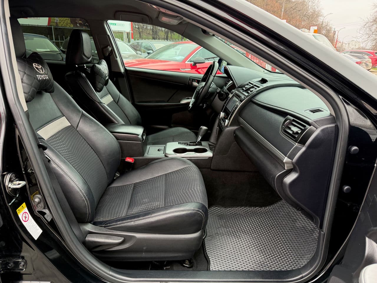 2014 Toyota Camry — Miniatură 5