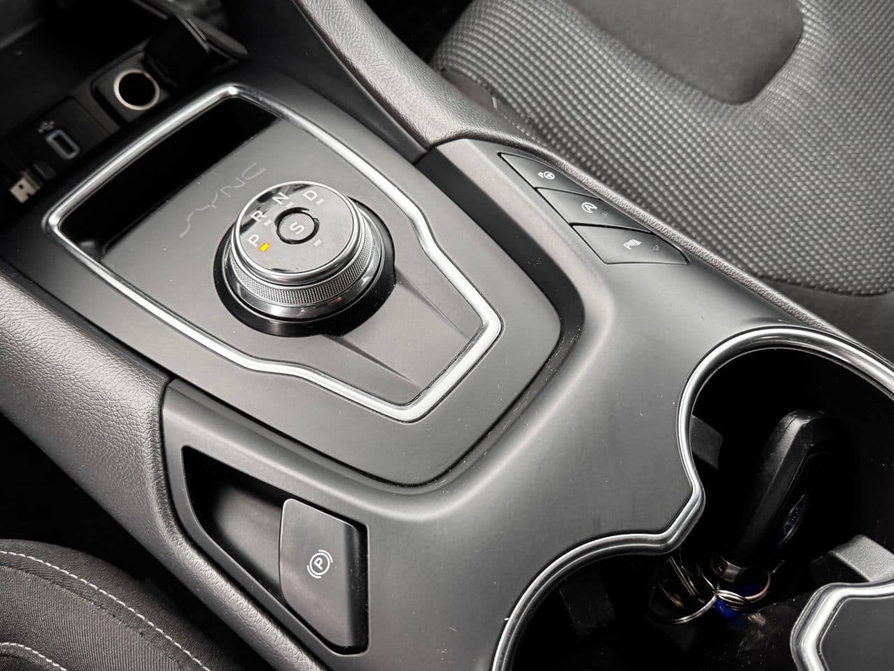 Ford Mondeo 2020 — Миниатюра 11