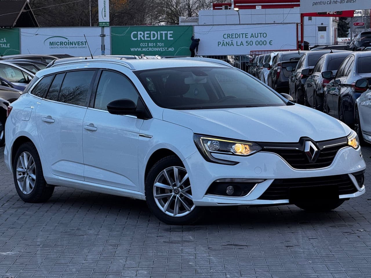 Renault Megane 2018 — Миниатюра 3
