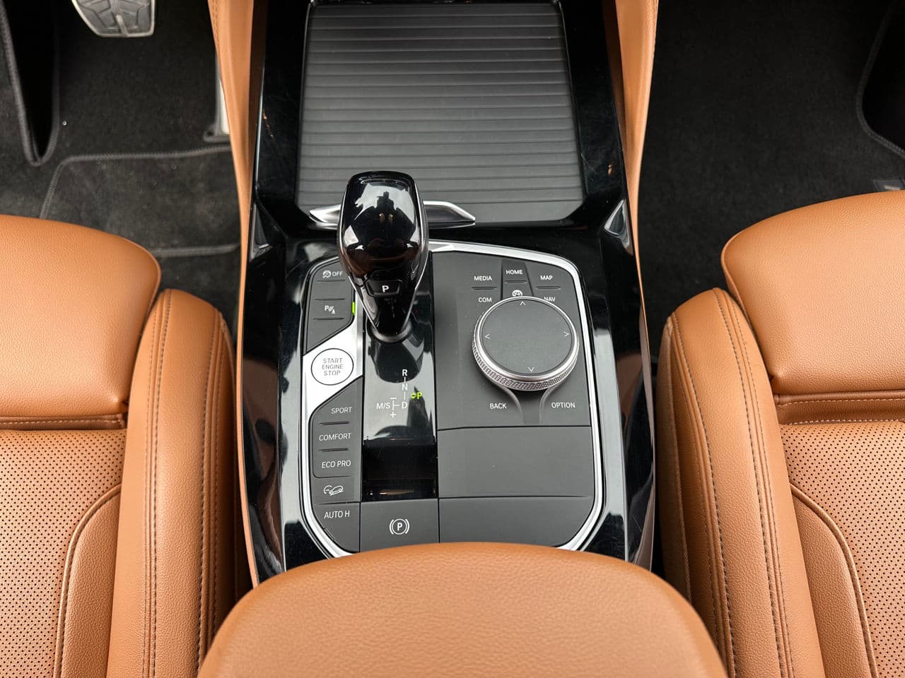 BMW X4 2.0D 2023 — Миниатюра 12