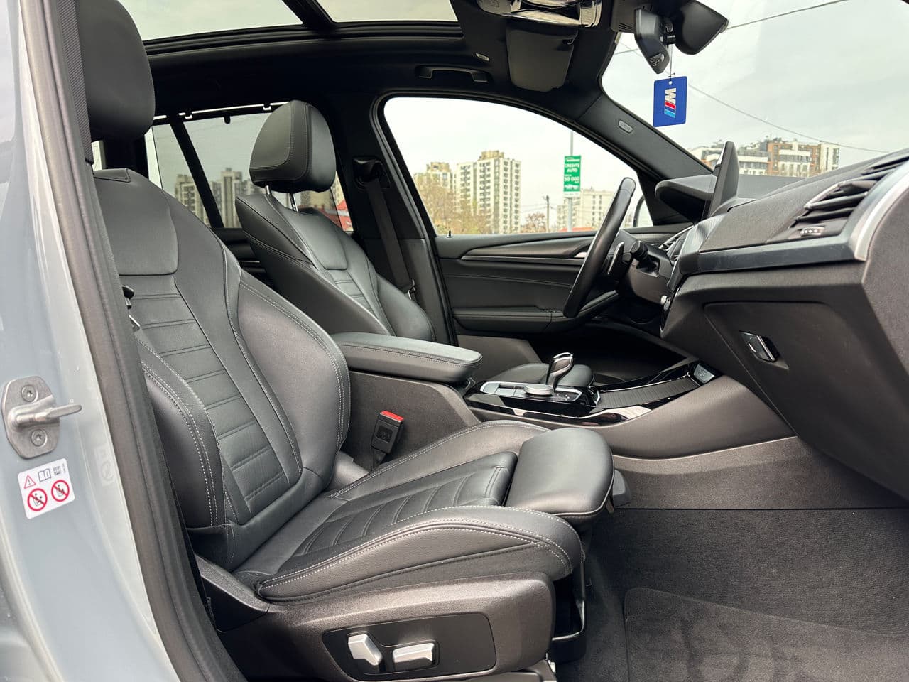 2022 BMW X3 3.0e — Miniatură 17