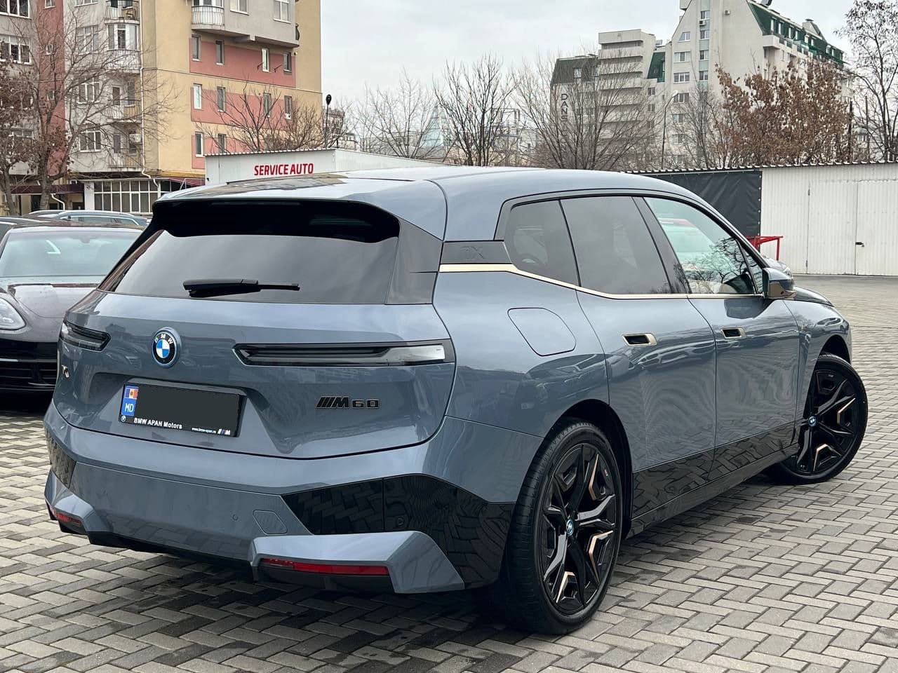 BMW iX M60 2024 — Миниатюра 4