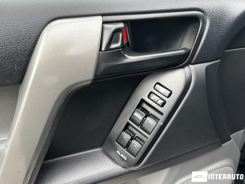 Toyota Land Cruiser Prado 2010 — Миниатюра 14