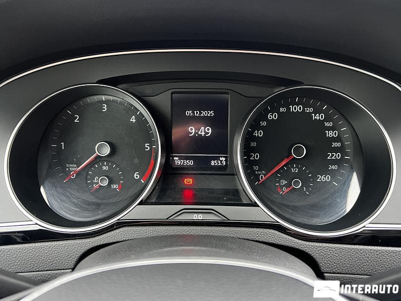 Volkswagen Passat 2018 — Миниатюра 9