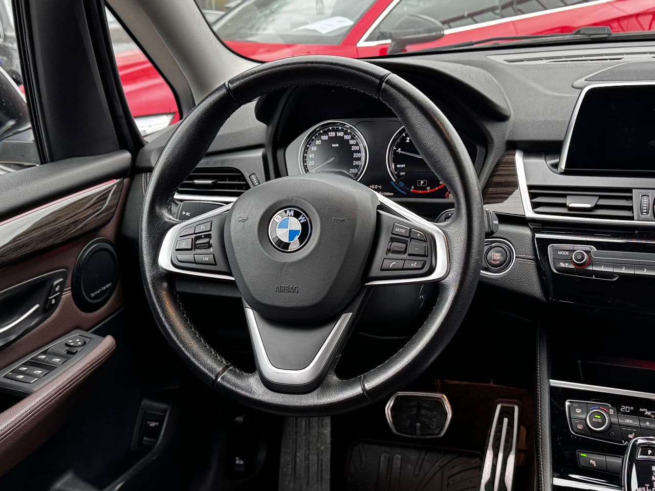 BMW 218i 2020 — Миниатюра 8