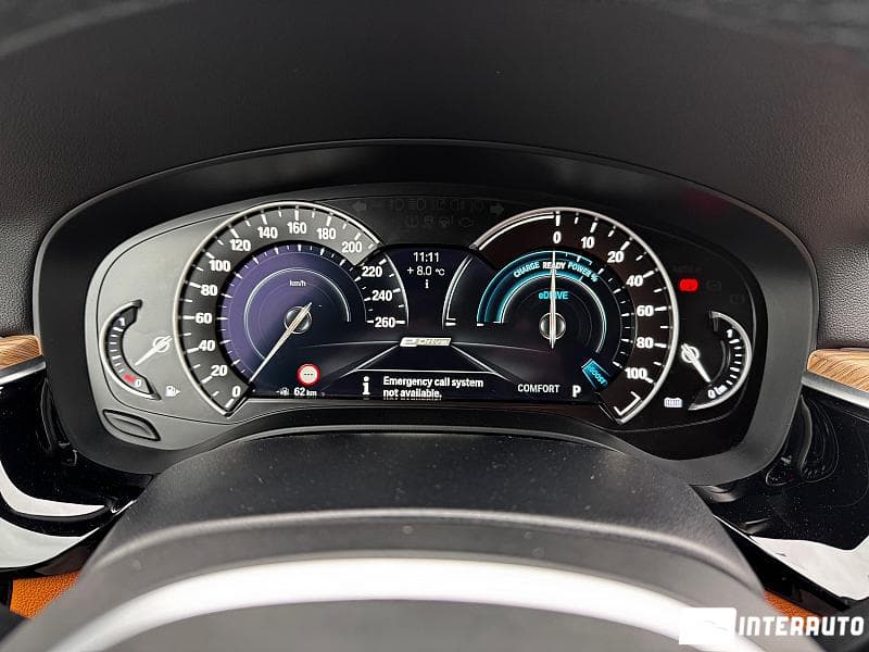 2019 BMW 530e — Miniatură 9